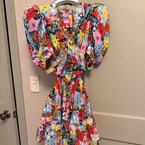Celia B. Alia Tiered Scallop Wrap Floral Mini Dress Size XS 0-2